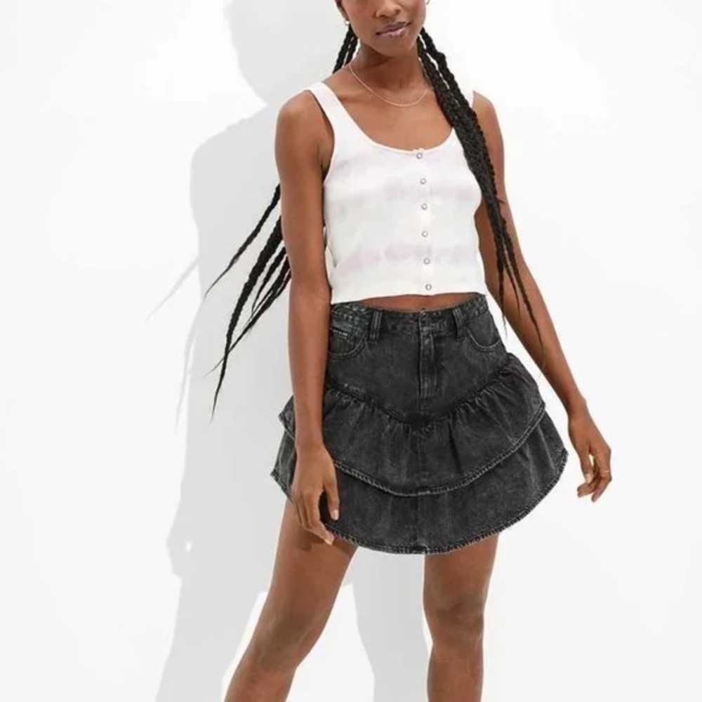 SOLD American Eagle Black Denim Ruffle Mini Skirt - Size 0 - Excellent Condition